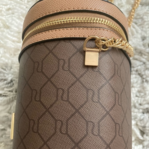 River Island monogram bucket bag - Picture 10 of 11